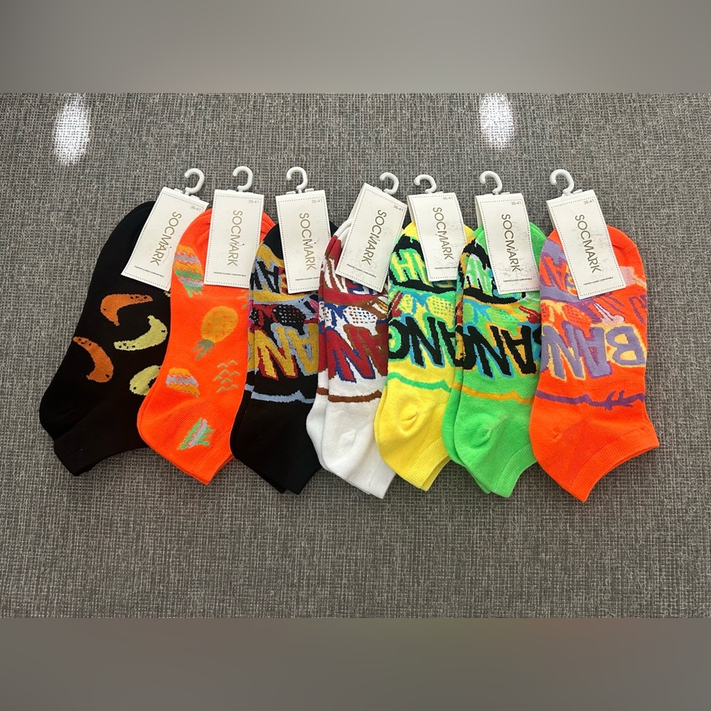 Socmark bundle of 7 pairs
